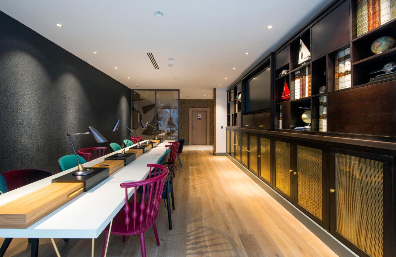 Novotel London Heathrow Airport T1 T2 And T3 Гейс Екстер'єр фото