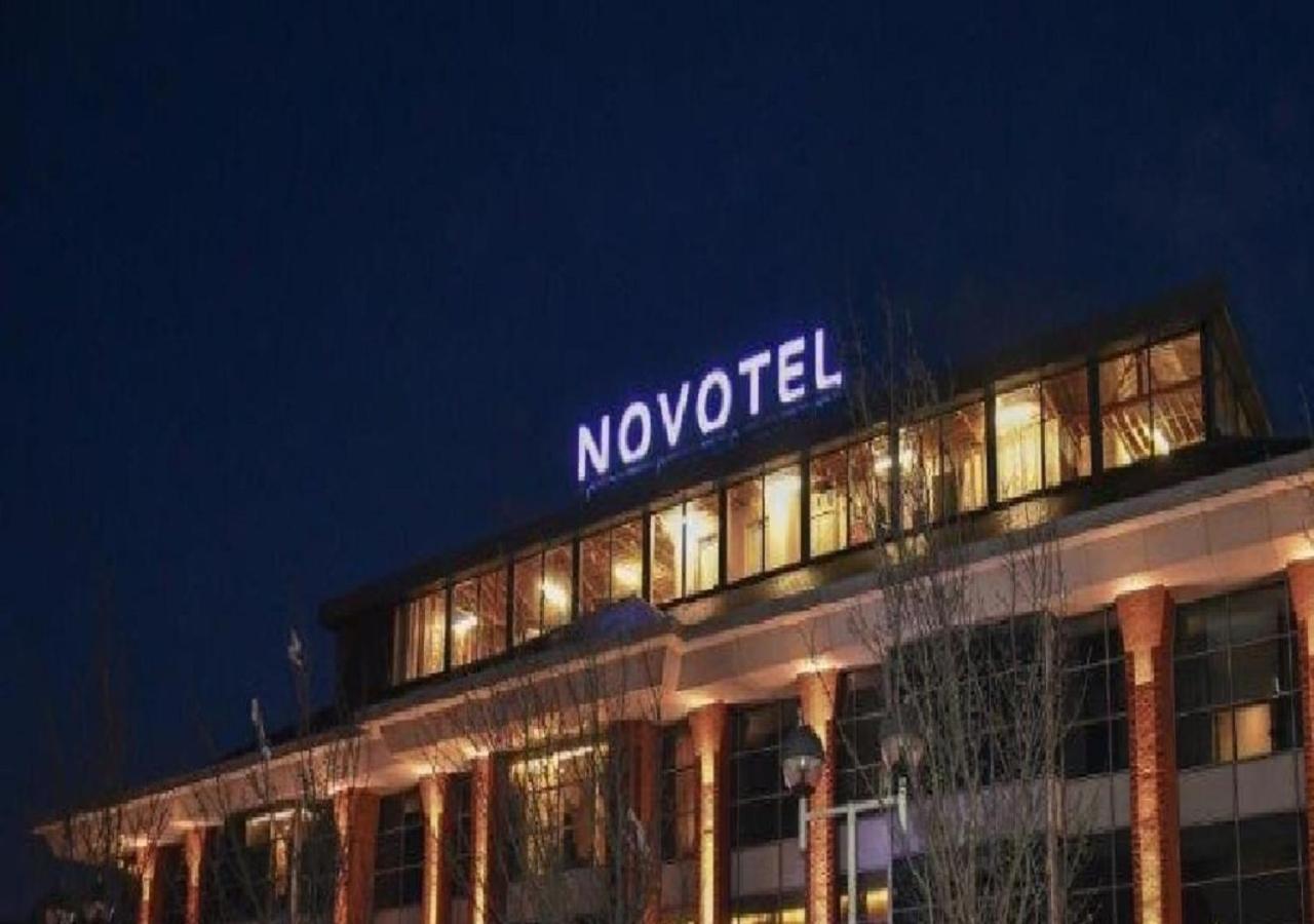 Novotel London Heathrow Airport T1 T2 And T3 Гейс Екстер'єр фото