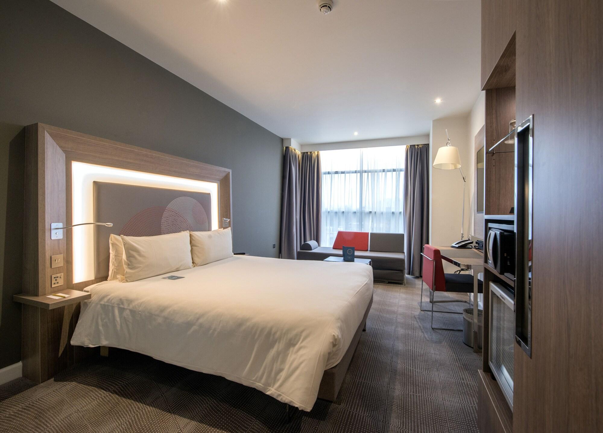 Novotel London Heathrow Airport T1 T2 And T3 Гейс Екстер'єр фото