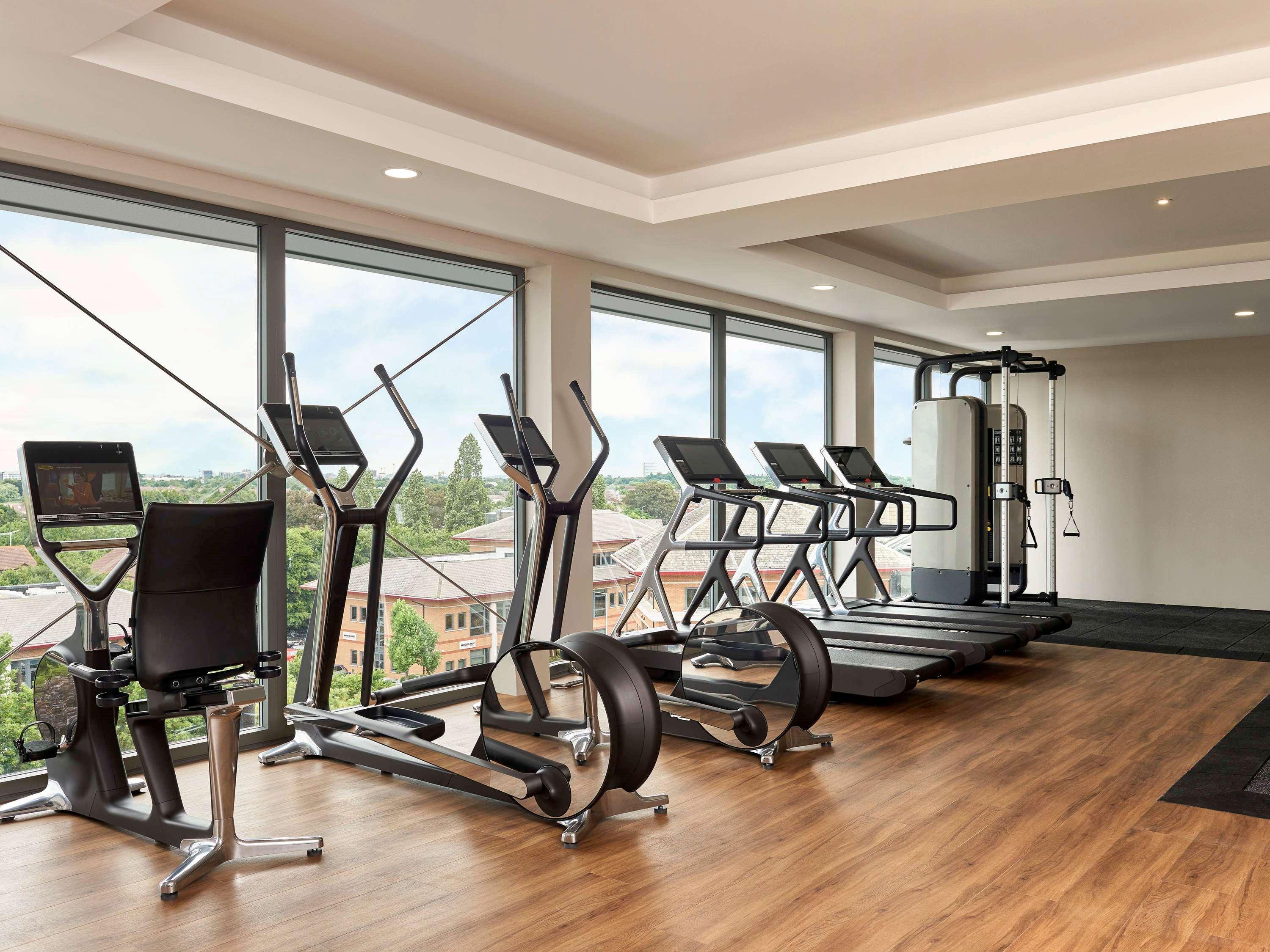 Novotel London Heathrow Airport T1 T2 And T3 Гейс Екстер'єр фото