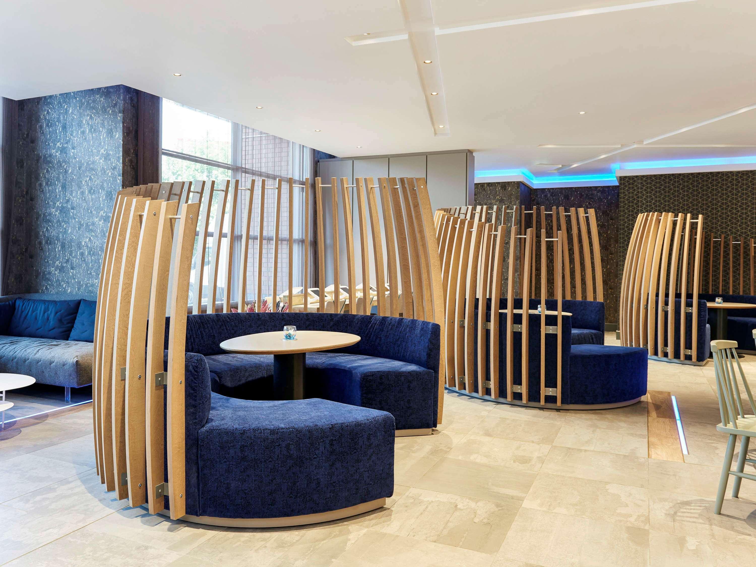 Novotel London Heathrow Airport T1 T2 And T3 Гейс Екстер'єр фото