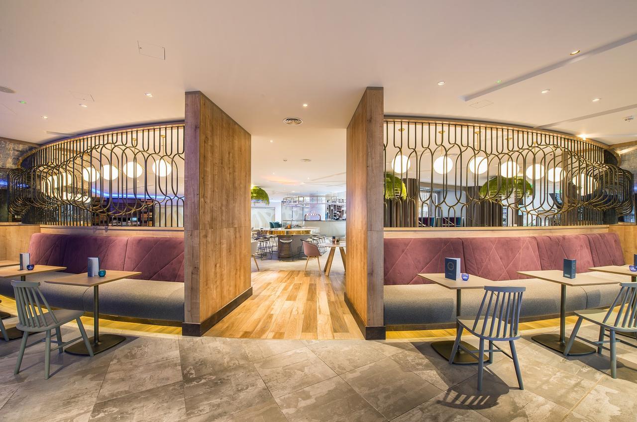 Novotel London Heathrow Airport T1 T2 And T3 Гейс Екстер'єр фото