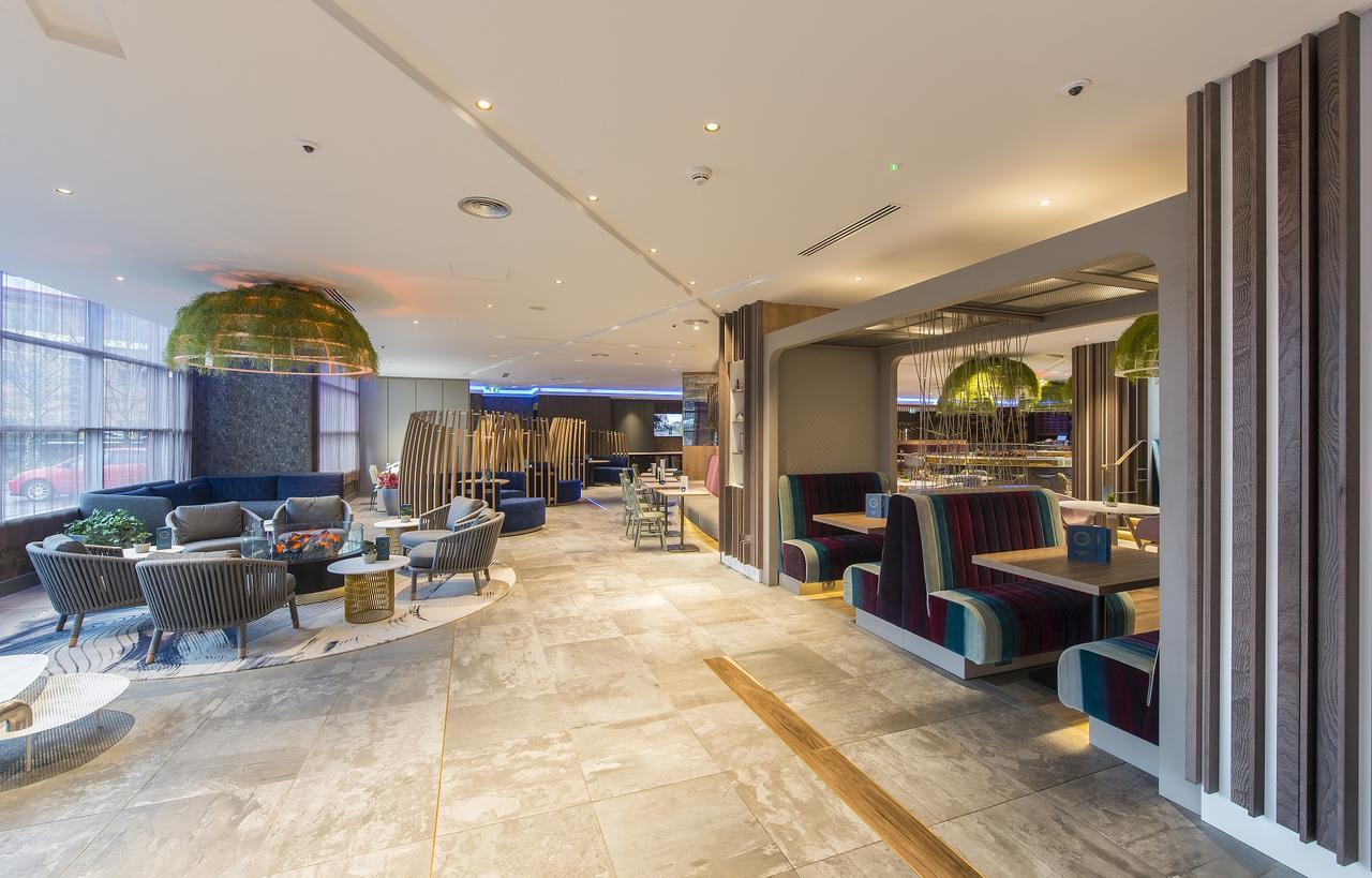 Novotel London Heathrow Airport T1 T2 And T3 Гейс Екстер'єр фото